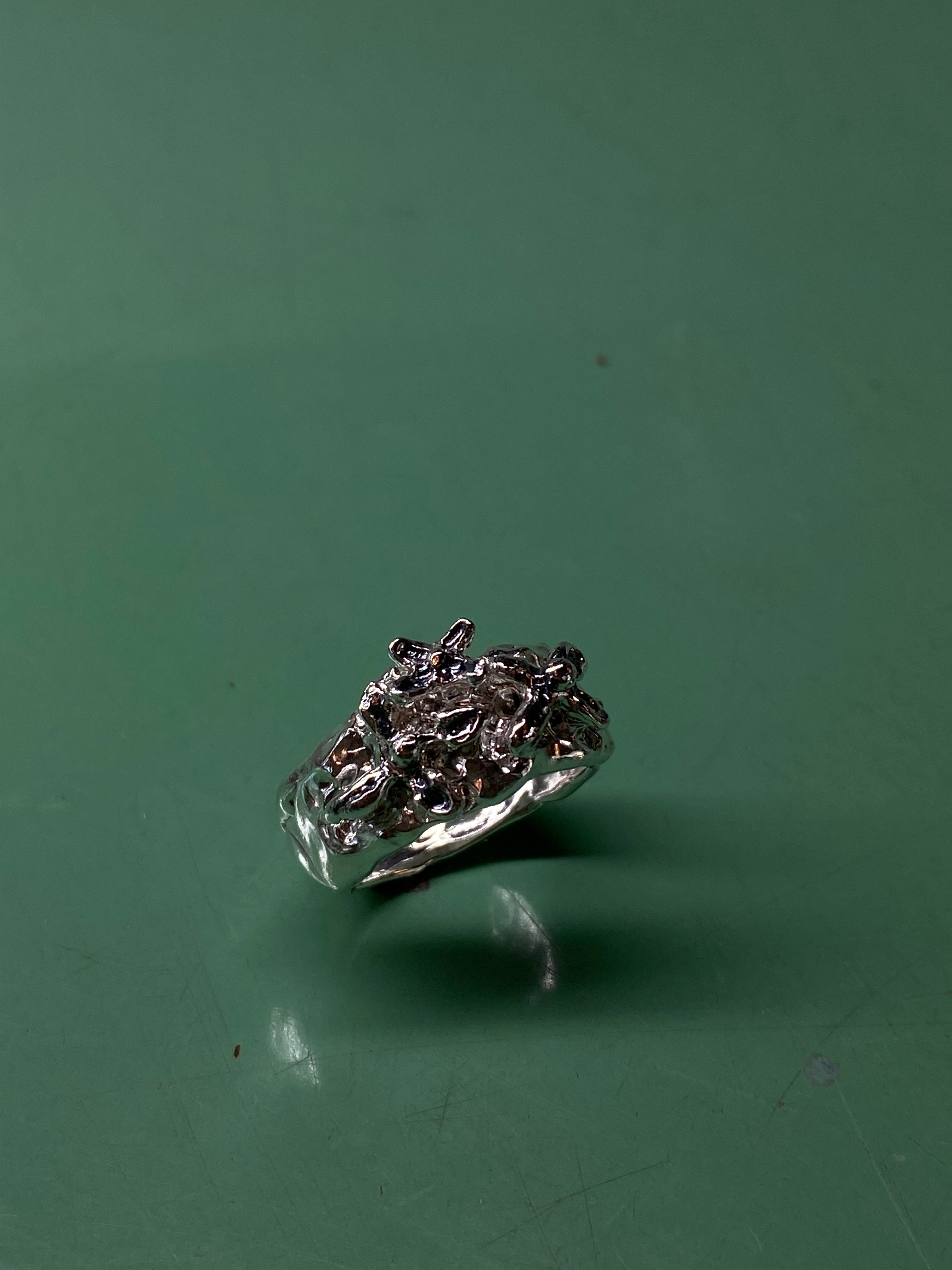 FLOWER FIELD RING